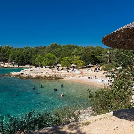 & Danijel 3* Pinezici (Krk)