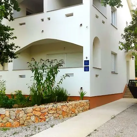 & Danijel Pinezici (Krk)